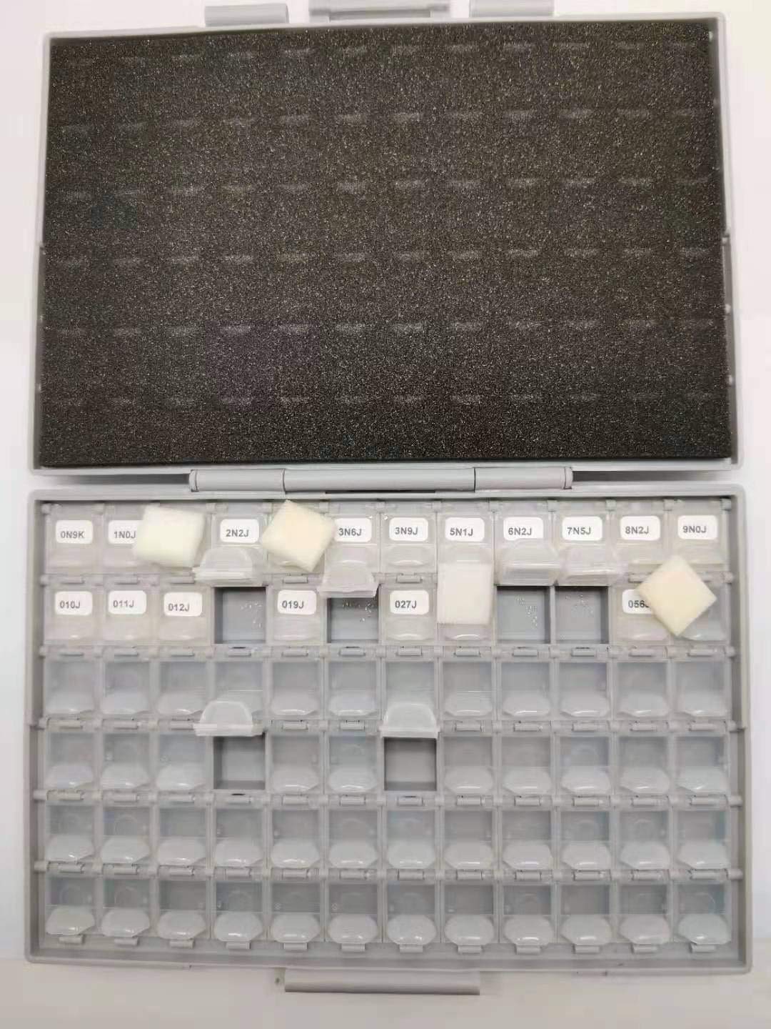 AideTek 37 Values 0805 Size 10PC/Value Inductor Kit 5% 2.7nH - 910nH