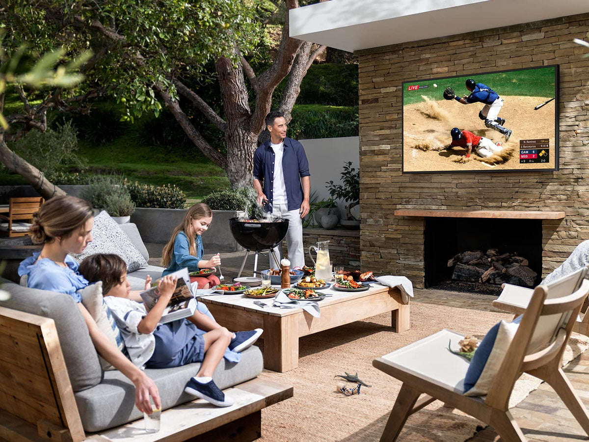 SAMSUNG 75-Inch Class QLED 4K The Terrace Full Sun Outdoor, Direct Full Array 16x, Weather Resistant, Wide Viewing Angle, Anti-Glare Smart TV w/ Alexa Built-In (QN75LST9TAFXZA, Latest Model)